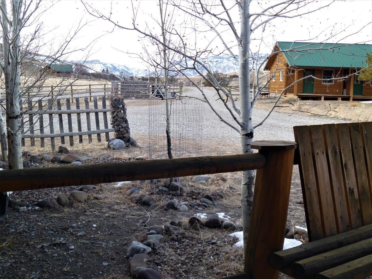 Inn Yellowstone Cutthroat Guest Ranch 2*